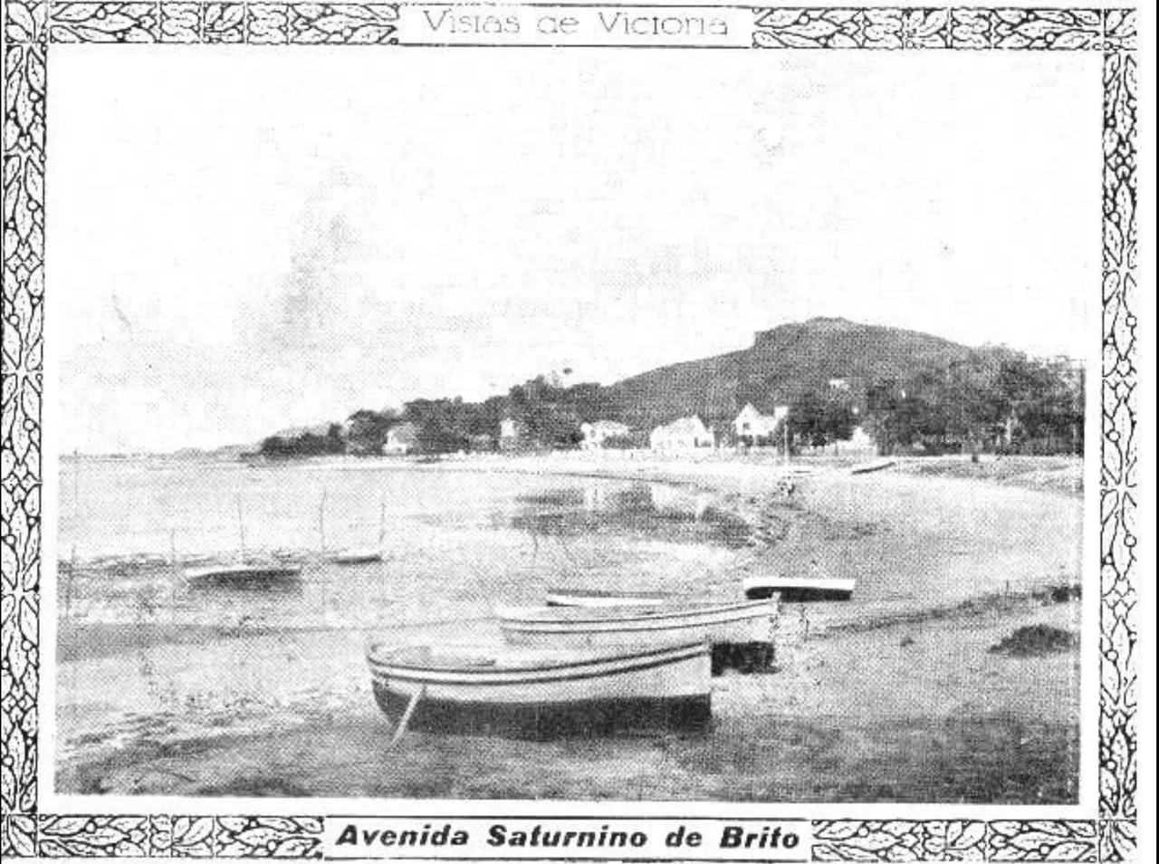 "Vistas de Victoria": barcos na areia da Avenida Saturnino de Brito