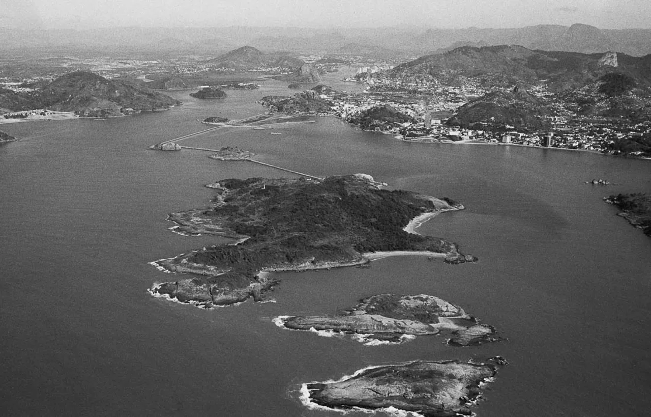 Praia do Canto em fotografia histórica, 5 de 39