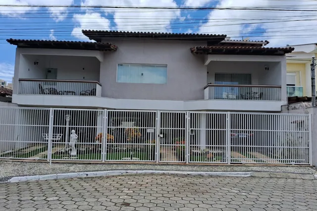 Casa à venda em Mata da Praia, Vitória, Entrada da Igreja São Camilo, ref. 620121026-56