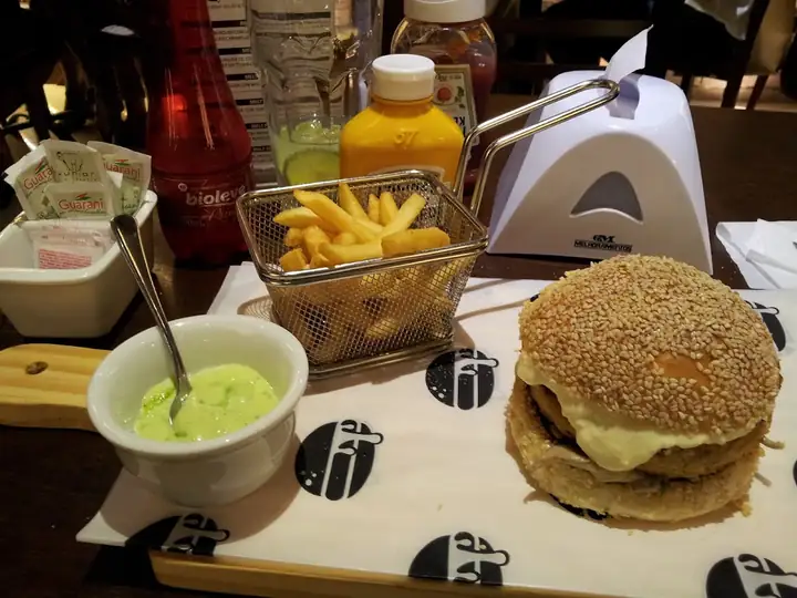 Melt Burger Hamburgueria Gourmet