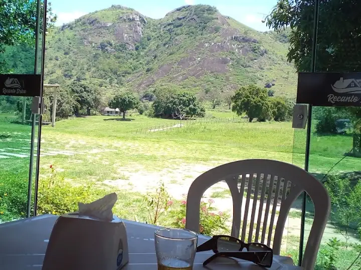 Recanto Drica Churrasco, Piscina e Natureza