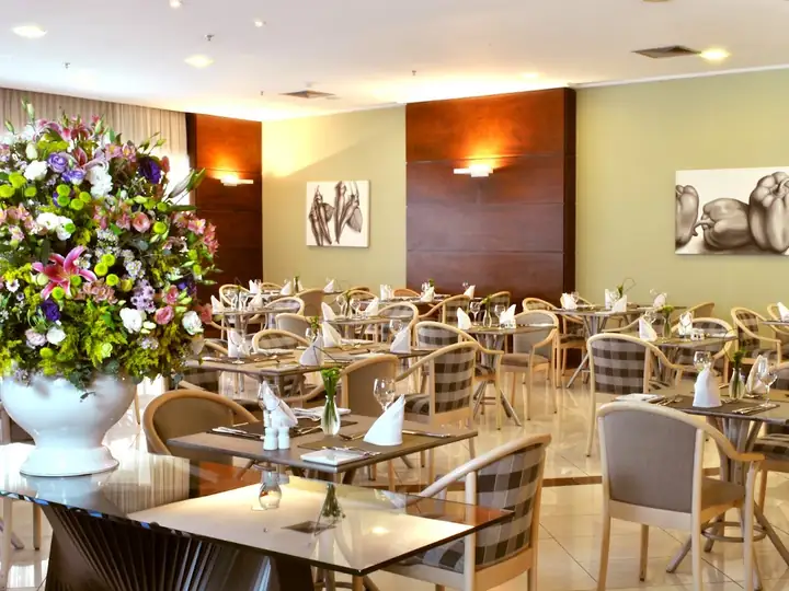 Restaurante Comfort Suites Vitória
