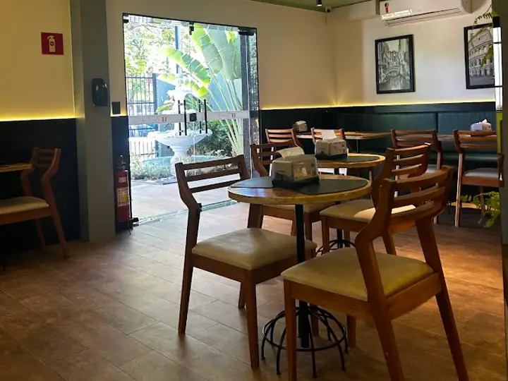 Tre Caffe
