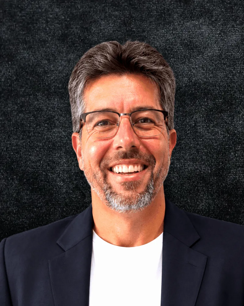 Retrato de Marcelo Lana